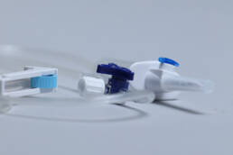 guia llave tres vias infusion 2