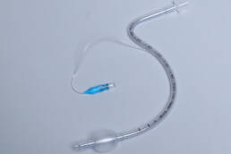 tubo endotraqueal nasal