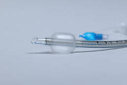 reforzado con balon tubo endotraqueal